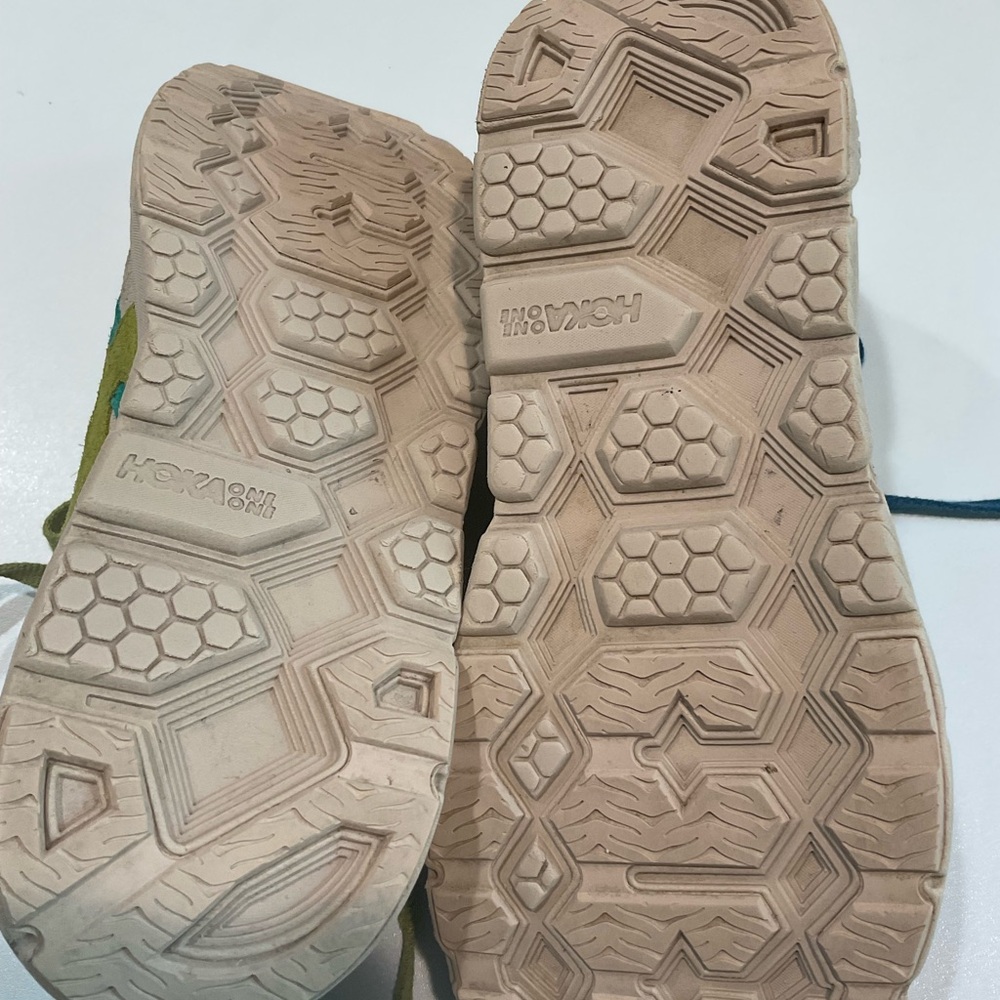 🌹🌹Hoka One One Clifton 9 Suede Multicolor Lightweight Sneakers, Size 10.5 - Picture 8 of 11
